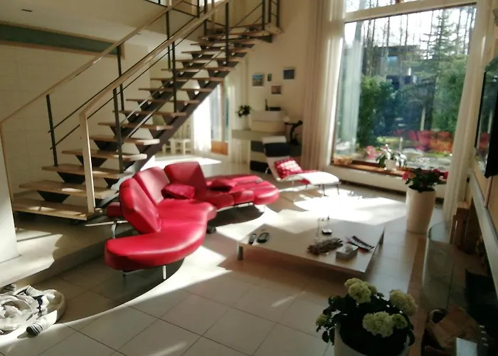 In Near Popular וילה טאלין